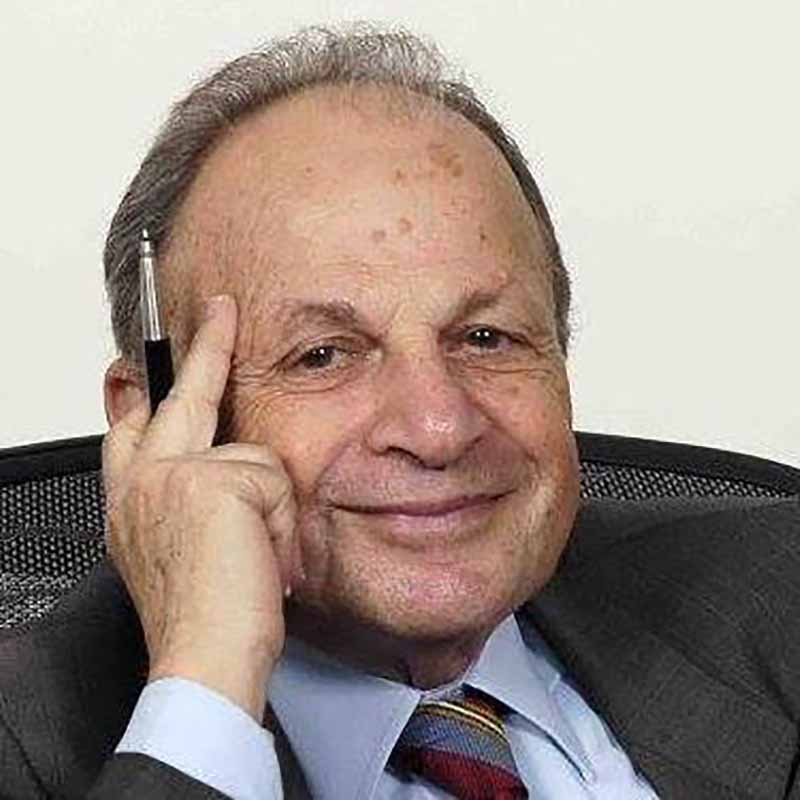  رئيس اتحاد الطائرة نعى نعيم نعمان والحلبي عزى عائلته