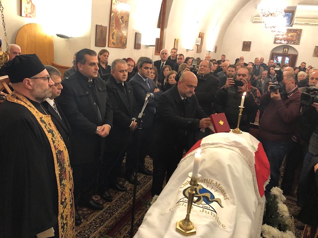 تشييع الزميل نعيم نعمان 