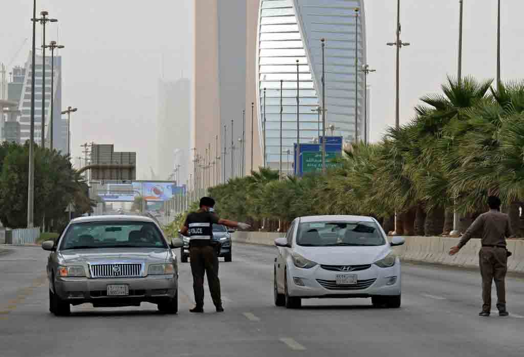 رويترز: التحقيق في مقتل 6 اشخاص باطلاق نار في عسير