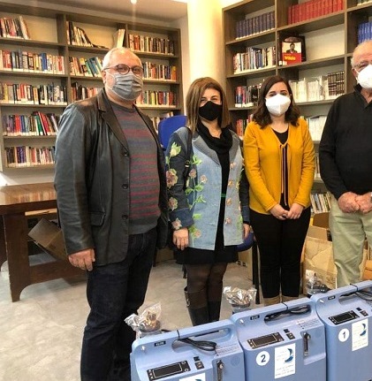 بلدية البترون تسلمت معدات طبية واجهزة تنفس من جمعية تجار البترون