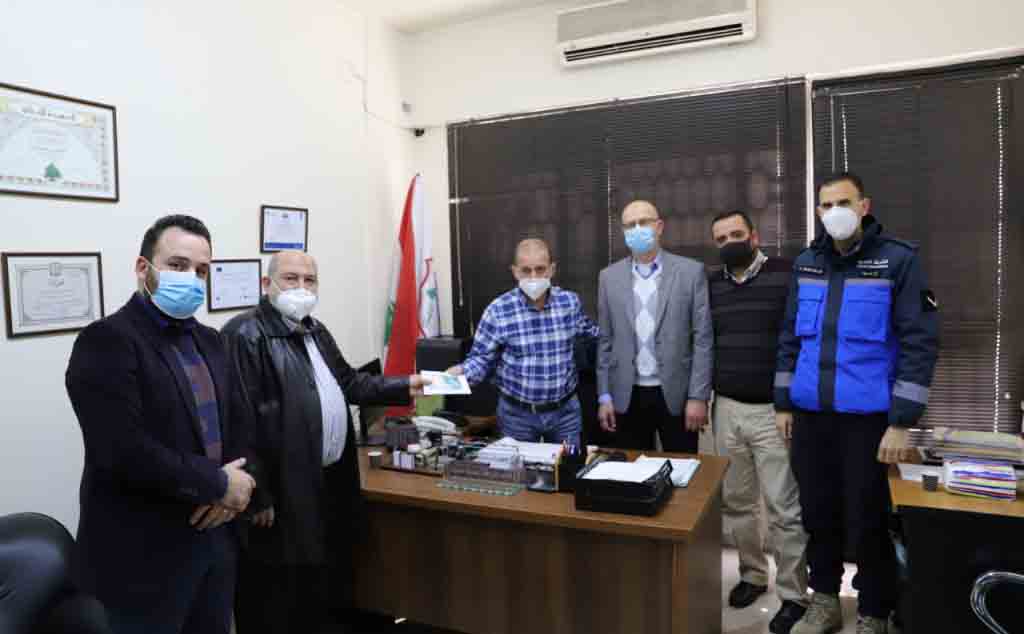 الرعاية قدمت قسائم شرائية لشرطة بلدية صيدا