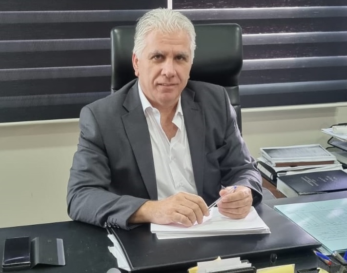 بول الحامض يشن هجوما على الرئيس ميقاتي