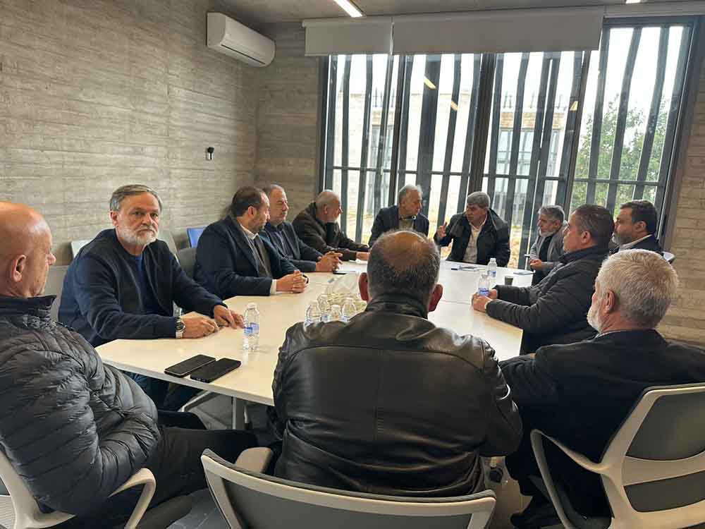 حركة أمل تواكب البلديات في شرق صيدا: تنسيق لإغاثة  النازحين وتخفيف الضغوط عن الخدمات