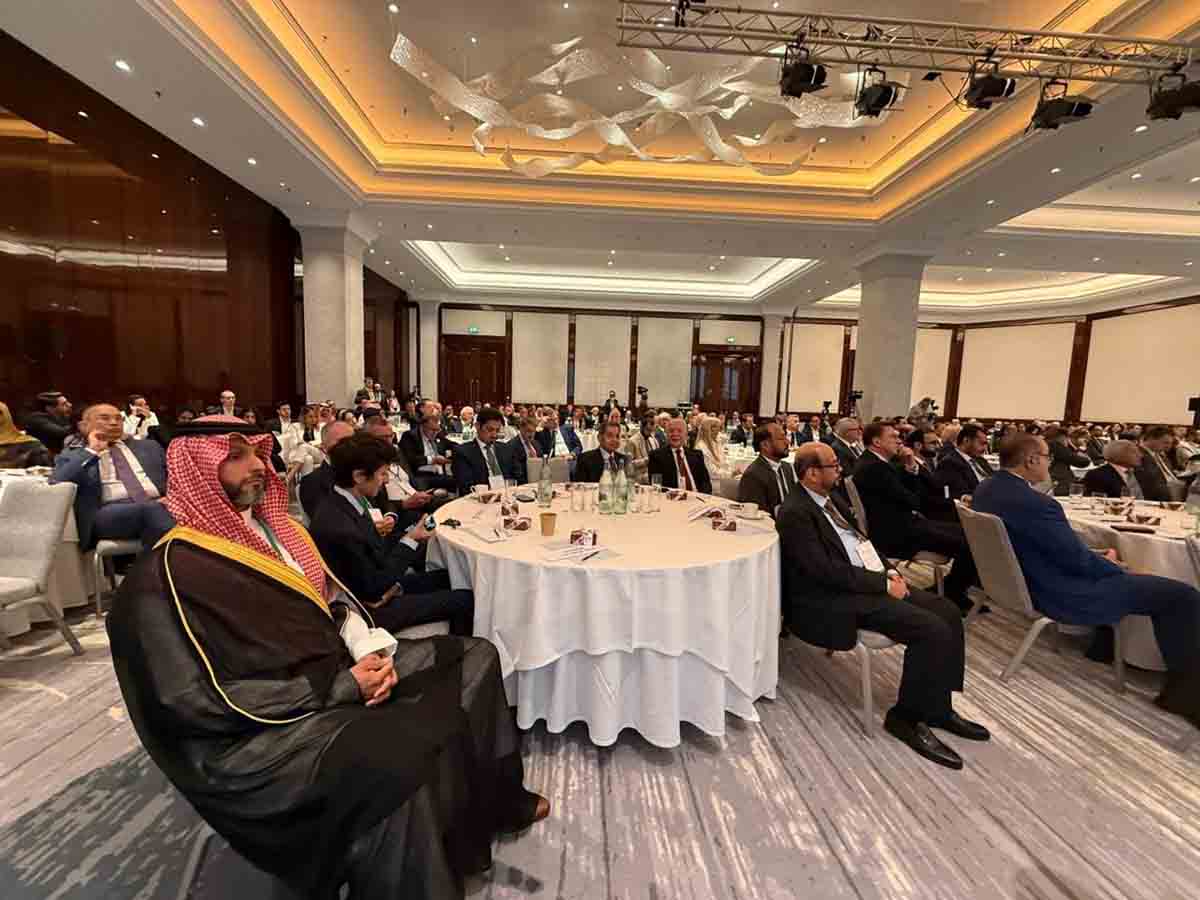 دبوسي يشارك في منتدى الأعمال العربي الألماني التاسع والعشرين في برلين..