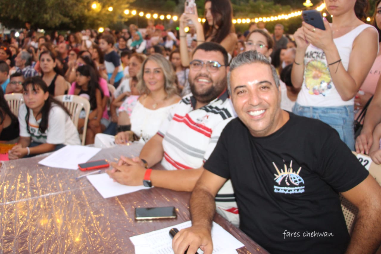 سهرة للمواهب الفتية تستقطب الاف المتفرجين في حفل نظمته حركة شباب الشرق