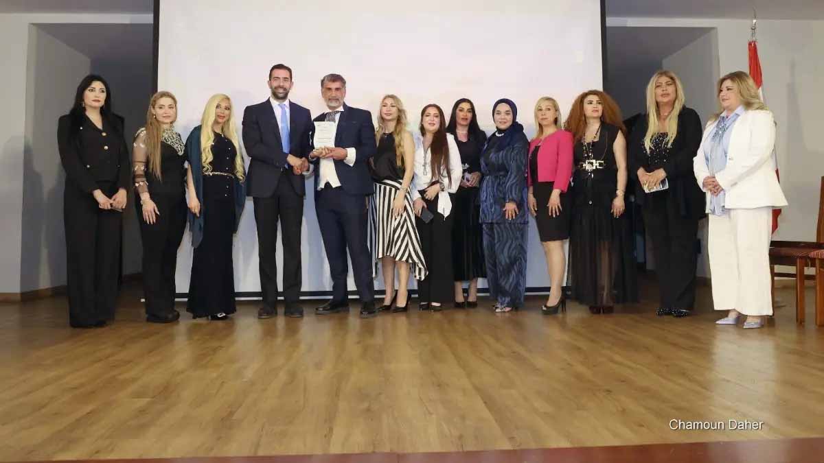 مؤتمر "المرأة في موقع القرار" من تنظيم "Al Mar2a Mariam TV" بالتعاون مع جمعية "toura bridging culture" وبرعاية وزارة الإعلام وبلدية الجديدة البوشرية السد