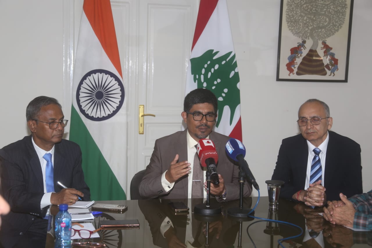 السفير الهندي عرض في مؤتمر صحافي موضوع الانتخابات في بلاده واكد تعزيز العلاقات مع لبنان: 75 فرصة للتعاون الاكاديمي