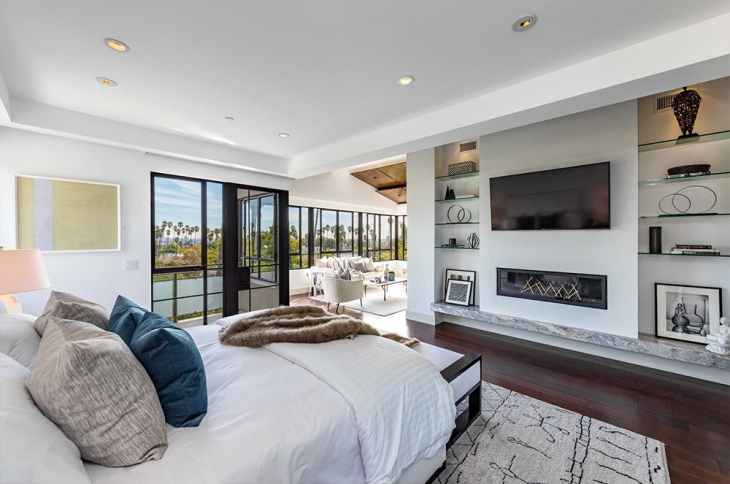 غرفة نوم ريهانا Rihanna مؤثثة بمفروشات عصرية