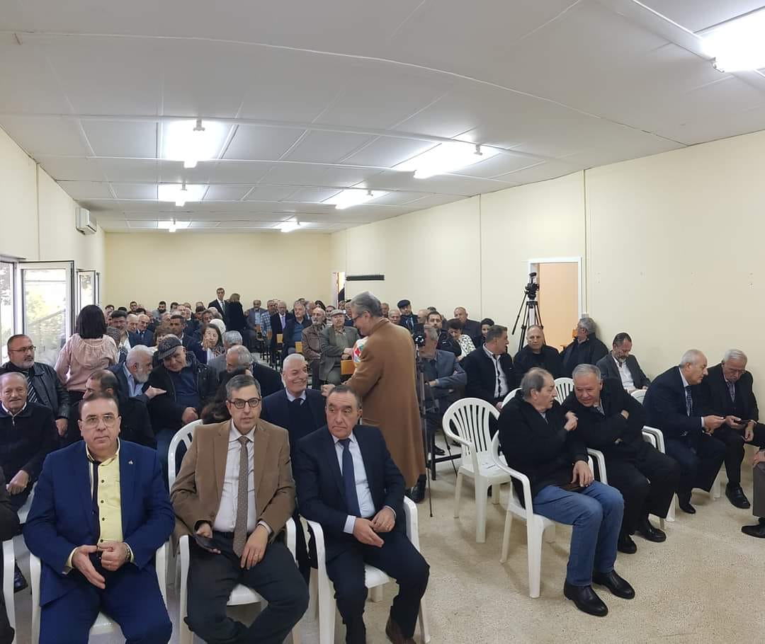 بلدية دير دوريت تكرم نقيب شعراء الزجل جورج أبو أنطون