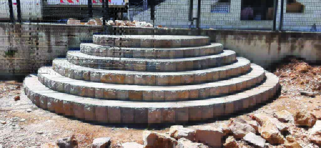 حديقة ولا أروع تحت اسم «درب الزيتون» في مزرعة يشوع.. 