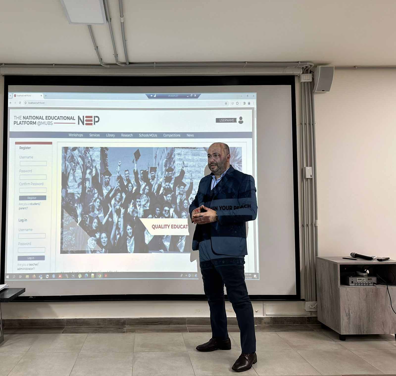 الجامعة الحديثة للإدارة والعلوم تُوَقِّع مُذَكَّرَة تفاهُم مع مدارس المُصطفى