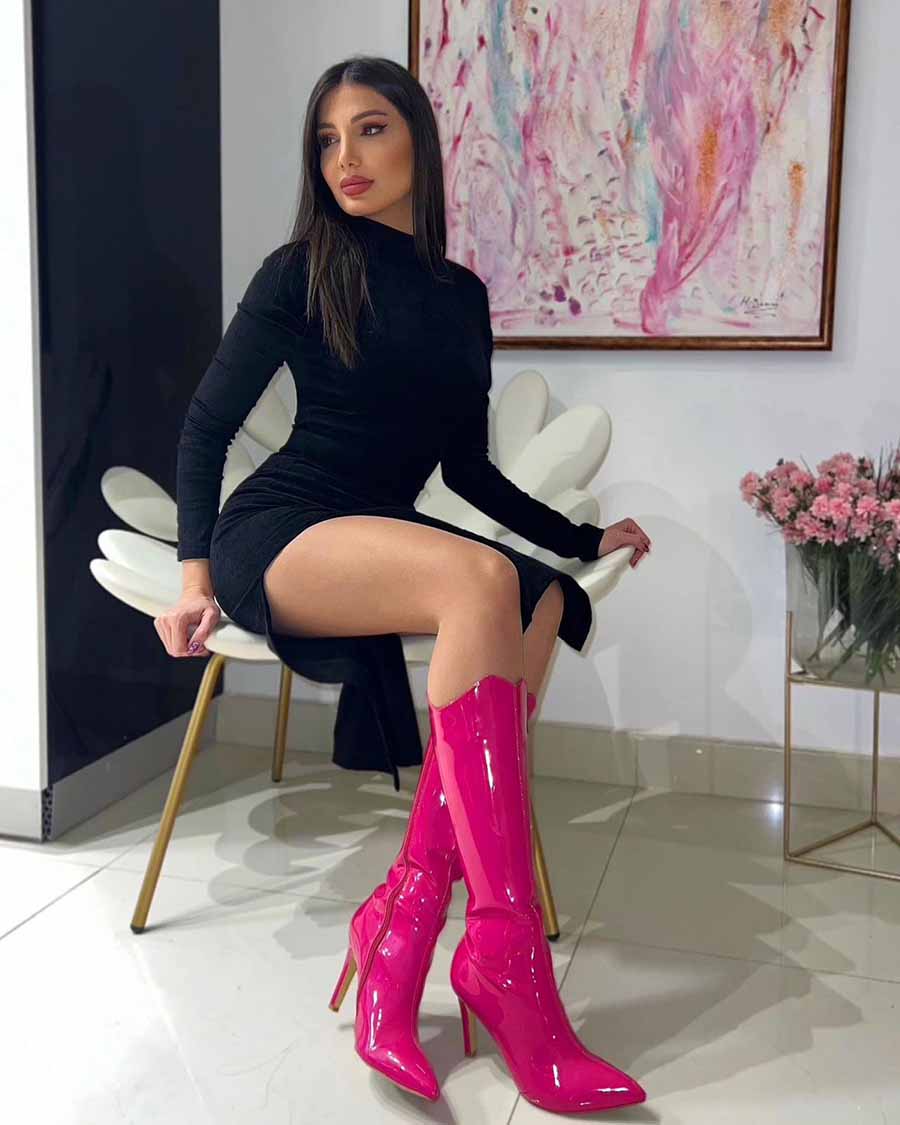 ميسم أبو سعيد تتألق بالتصاميم الكلاسيكية السوداء التي تعطي المرأة رونقاً مميزاً!