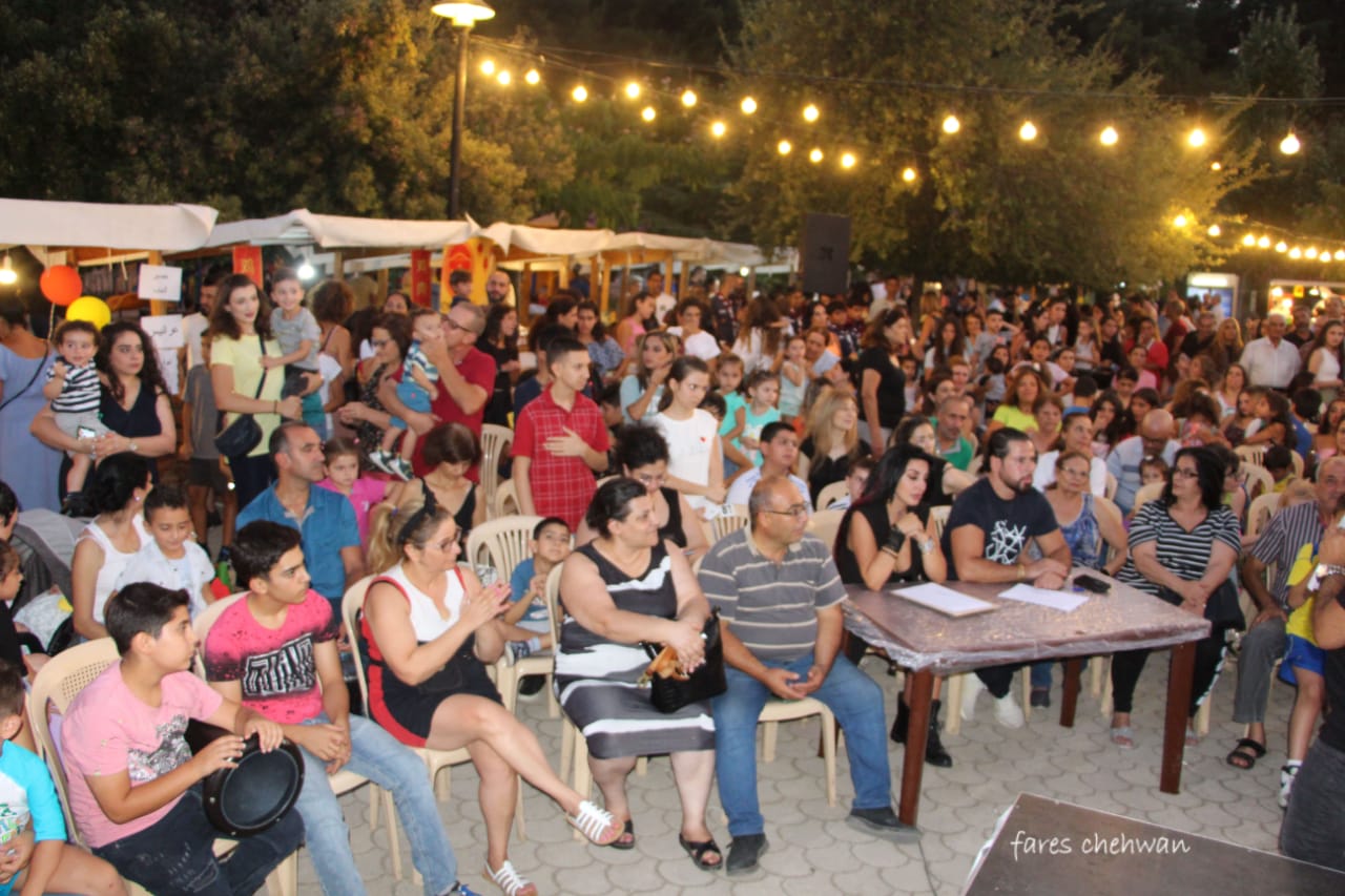 سهرة للمواهب الفتية تستقطب الاف المتفرجين في حفل نظمته حركة شباب الشرق