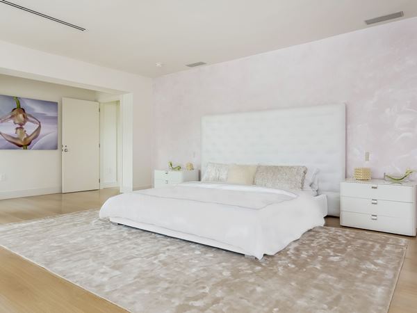 غرفة نوم شاكيرا Shakira أنيقة