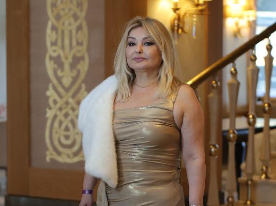 نجمة خبراء التجميل أمل بعيني تتألق دوليًا وتُكرَّم في مهرجان أنطاليا كواحدة من أبرز خبراء التجميل