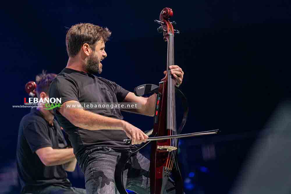 عازف التشيللو العالمي HAUSER أحيا حفلين في دبي والقاهرة 