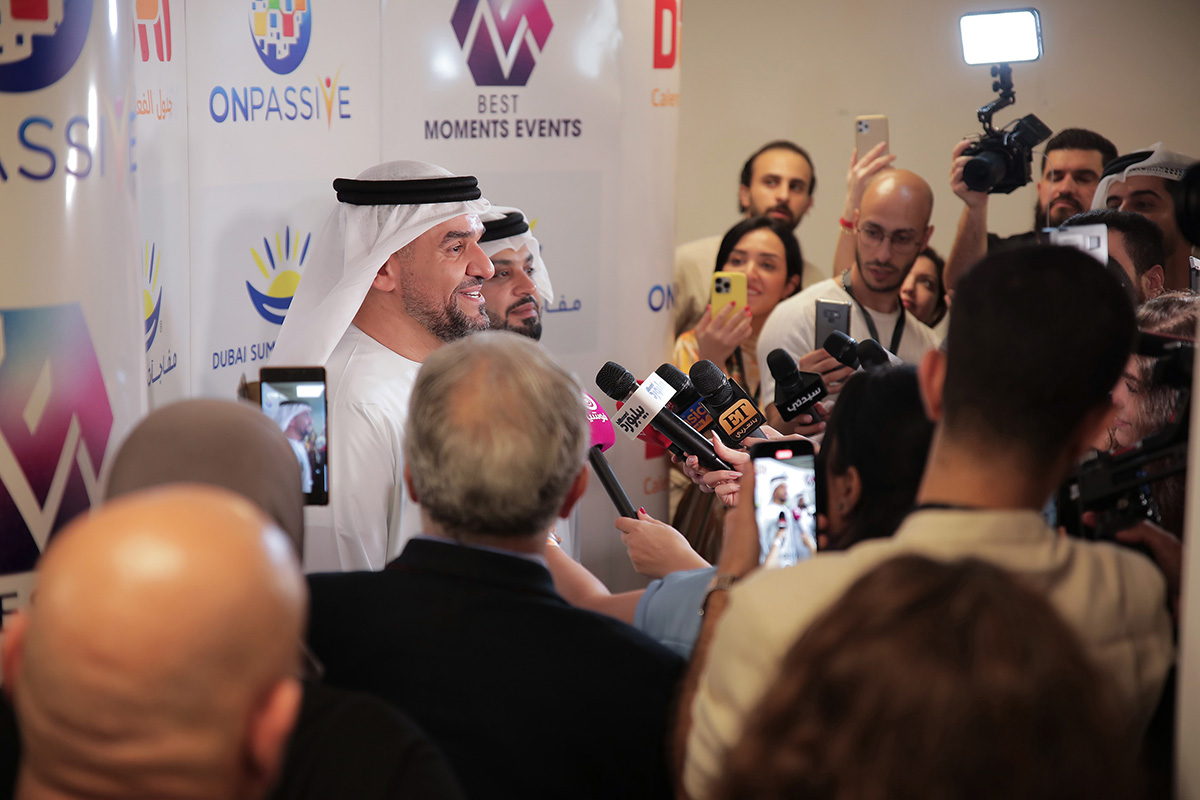 حفل تاريخي وحشد هائل من الحضور تخطى أكثر من 14 ألف شخص في دبي حسين الجسمي يستمر في تحطيم الأرقام القياسية والصعبة