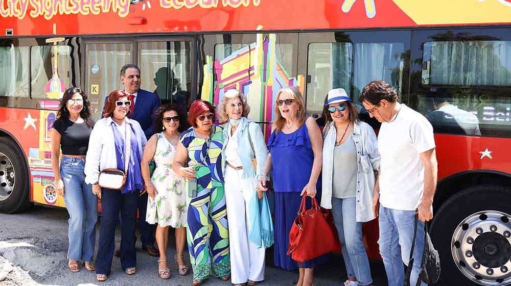 "تانيا قسيس تُطلق 'خلّيني معاك': بين الرومانسية والإبداع البصري"