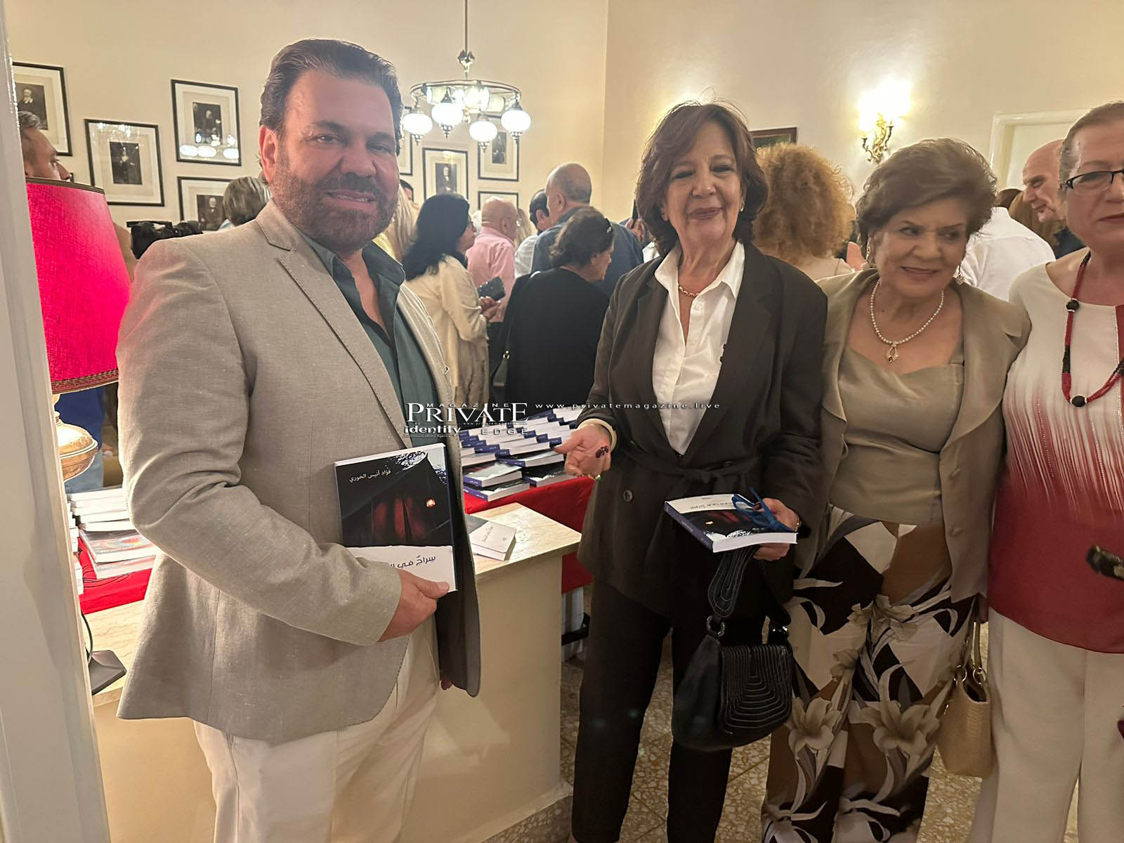 حفل توقيع كتاب "سراج في العتمة' للسفير فؤاد خوري