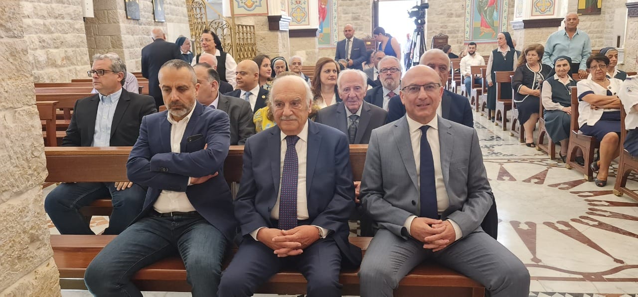 قدّاس على نيّة نقيب الأطباء في سيدة النجاة