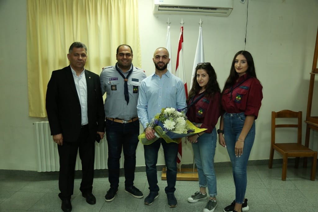 في اليوم العالمي لمكافحة المخدرات.. جمعية "نسروتو" والأب مروان غانم استضافا النقيب علي مبارك في محاضرة حول مخاطر الإدمان