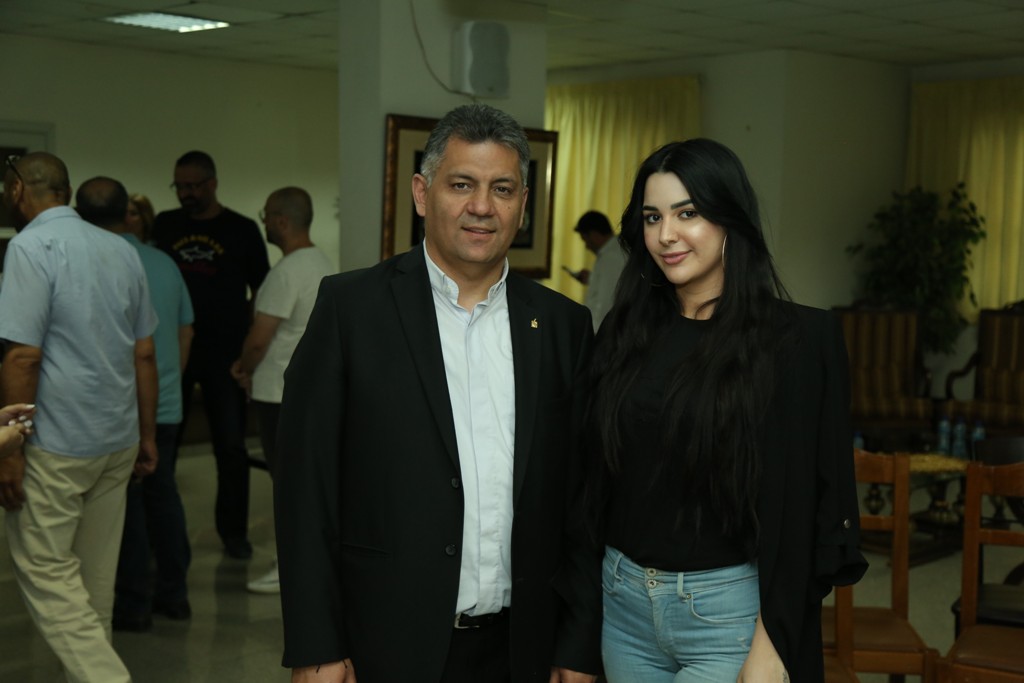 في اليوم العالمي لمكافحة المخدرات.. جمعية "نسروتو" والأب مروان غانم استضافا النقيب علي مبارك في محاضرة حول مخاطر الإدمان