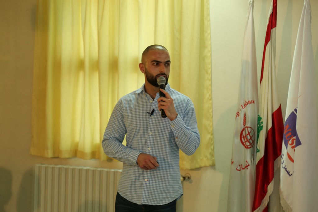 في اليوم العالمي لمكافحة المخدرات.. جمعية "نسروتو" والأب مروان غانم استضافا النقيب علي مبارك في محاضرة حول مخاطر الإدمان