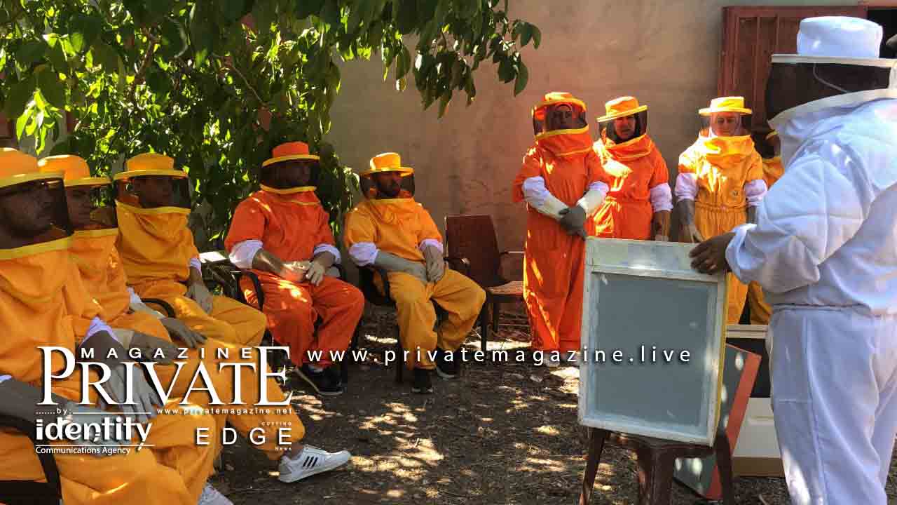 برنامج مسار والتدريب على تربية النحل