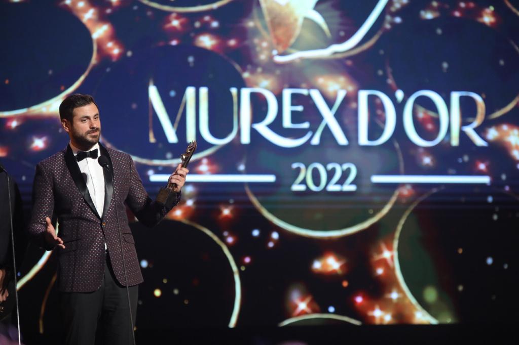 عازف التشيللو العالمي HAUSER يحصد جائزة خاصة من "الموركس دور"