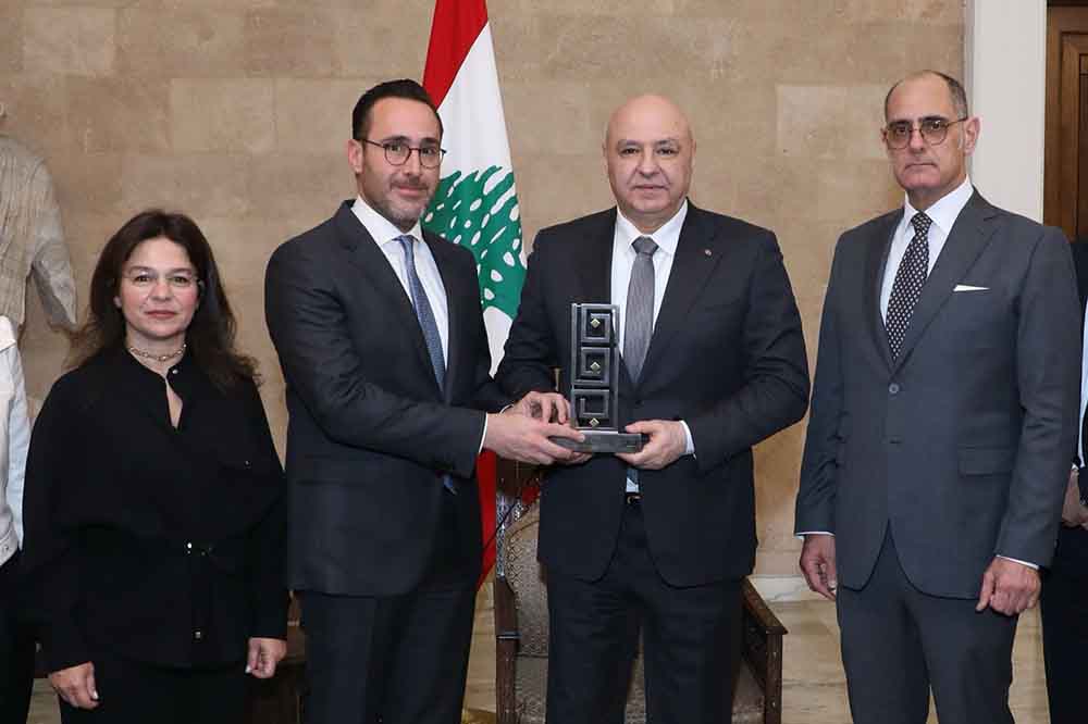 وفدٌ من تجمّع رجال وسيّدات الأعمال RDCL يزور رئيس الجمهوريّة