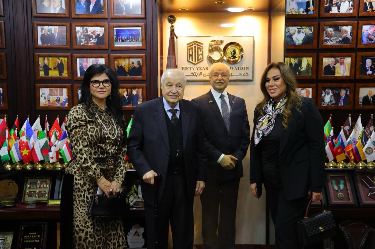 إلتقت المحامية سفيرة سيدات الأعمال العرب د.ميرنا يونس  نخبة من الشخصيات البارزة في عمّان الأردن الدكتور طلال أبو غزالة ودولة الرئيس أحمد الصفدي .