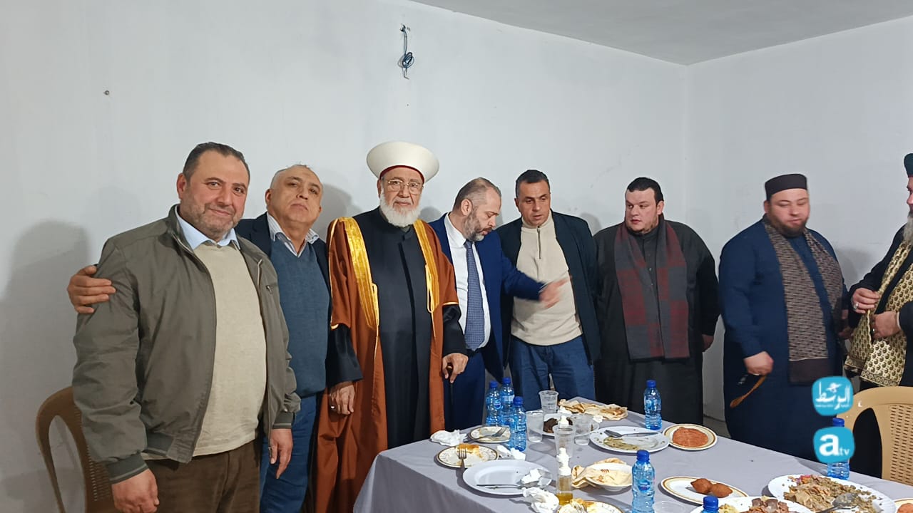 تكريم رئيس جمعية "علّم بالقلم" الفخري القاضي الشيخ أحمد درويش الكردي في دار الحاج عبد الغفور علم الدين