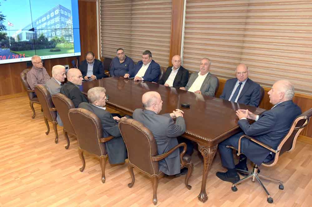 دبوسي يلتقي وزير العمل: الرواتب العادلة والمشاريع الكبرى مفاتيح النهوض بلبنان