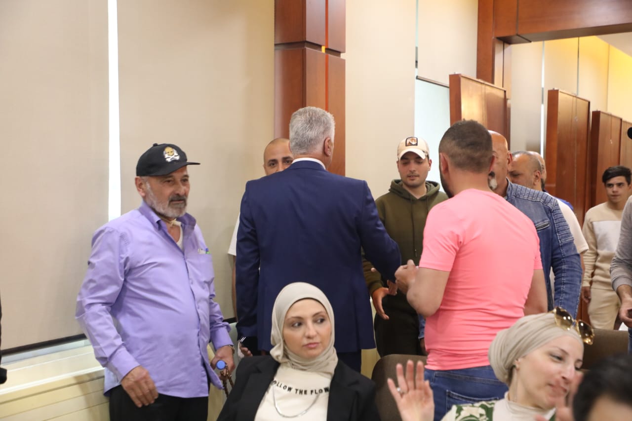 د. بول الحامض يشارك جمعية كشافة الغد وأتحاد الجمعيات في تكريم شخصيات روحية واجتماعية بارزة