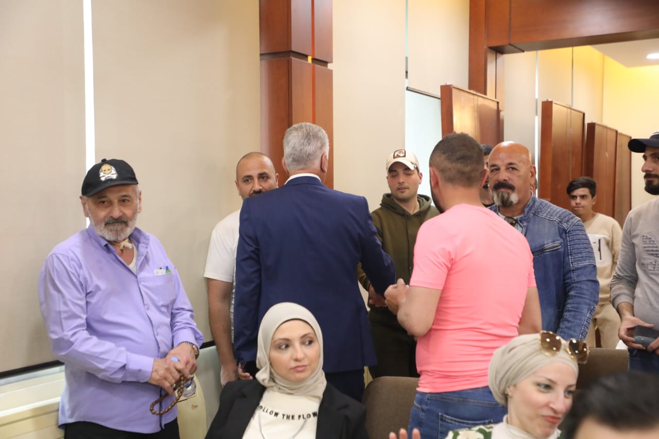 د. بول الحامض يشارك جمعية كشافة الغد وأتحاد الجمعيات في تكريم شخصيات روحية واجتماعية بارزة