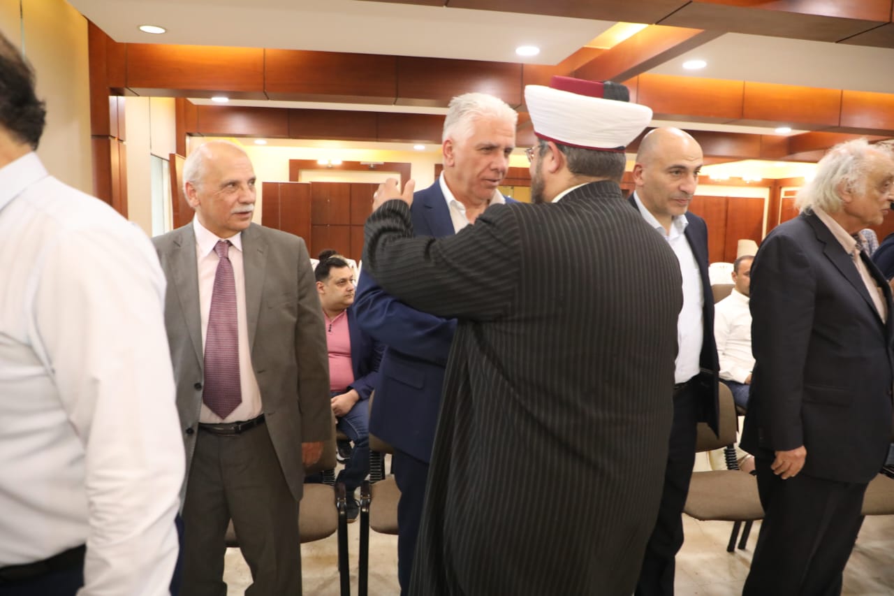 د. بول الحامض يشارك جمعية كشافة الغد وأتحاد الجمعيات في تكريم شخصيات روحية واجتماعية بارزة