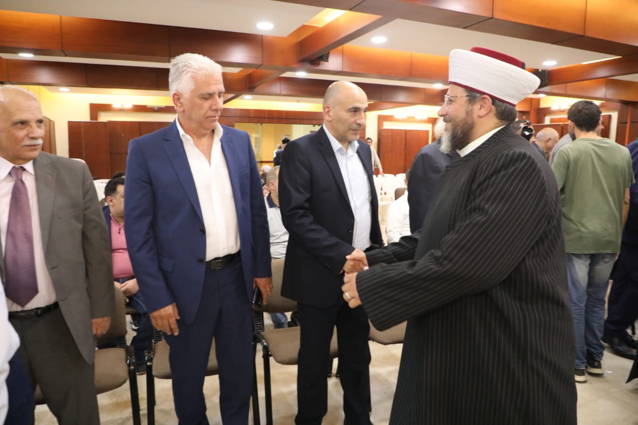 د. بول الحامض يشارك جمعية كشافة الغد وأتحاد الجمعيات في تكريم شخصيات روحية واجتماعية بارزة