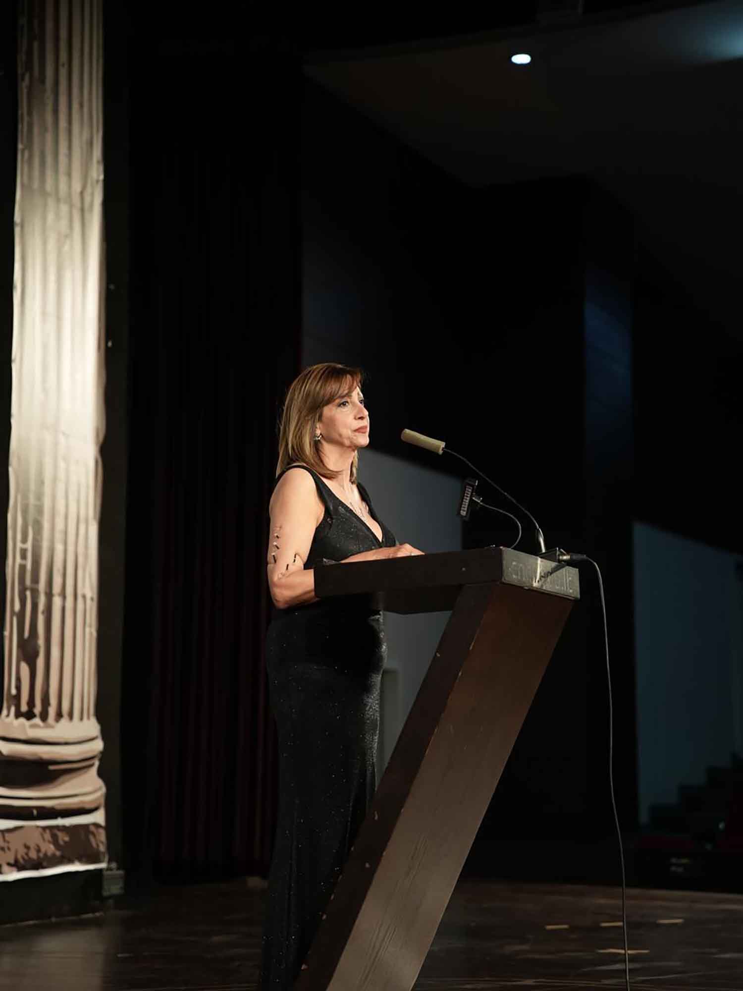 توقيع كتاب "ضعفي عاقبني" للكاتبة رين بستاني في مدرسة سيدة اللويزة: احتفاء بالأدب والوجدان