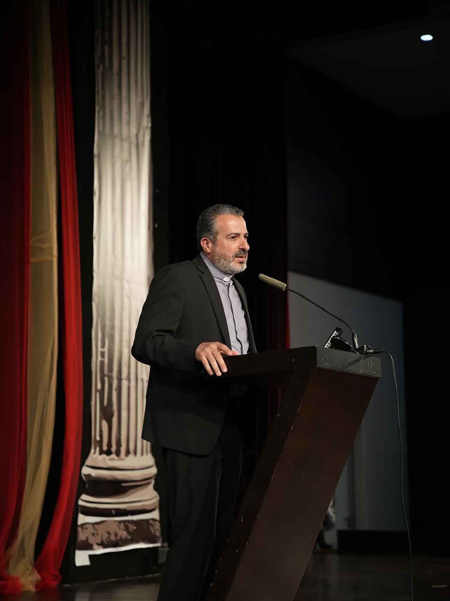 توقيع كتاب "ضعفي عاقبني" للكاتبة رين بستاني في مدرسة سيدة اللويزة: احتفاء بالأدب والوجدان