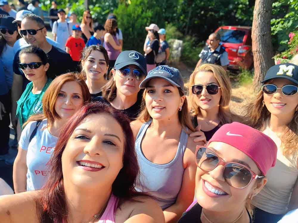 الرابطة النسائية العاملة في منطقة قبيع ونشاط مميز في احضان الطبيعة من قبيع الى مزار مار شربل حمانا......