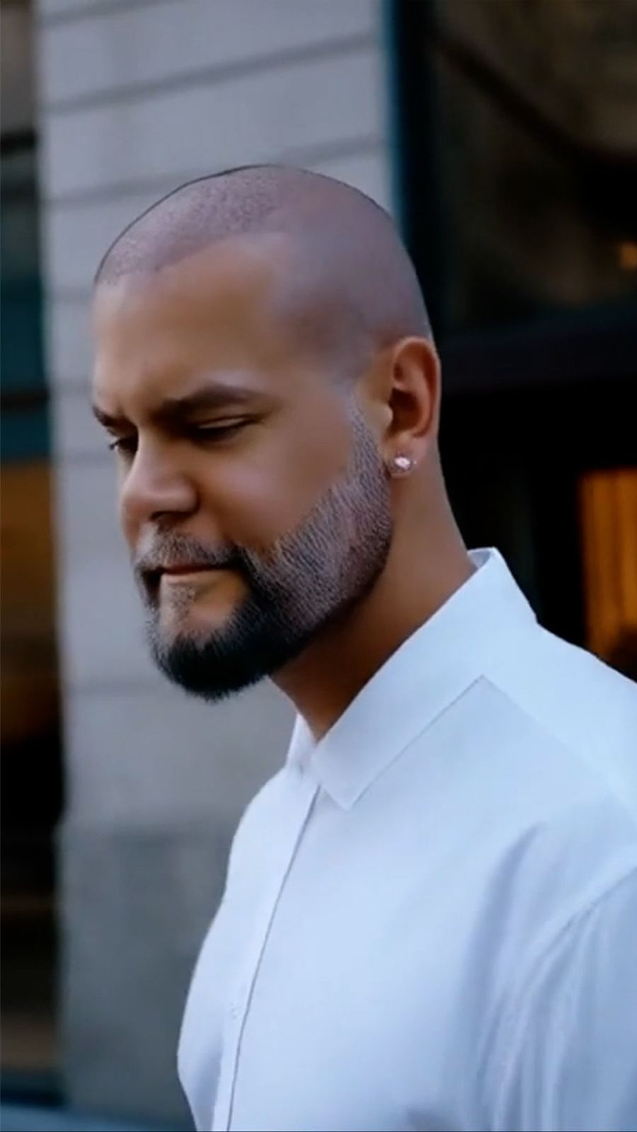 حين يلتقي الحنين بالتكنولوجيا.. هاني العمري يُعيد وهج الأغنية الرومانسية… ويُطلق "يا ريت بشوفا الليلة" بحلّة جديدة عبر الذكاء الاصطناعي