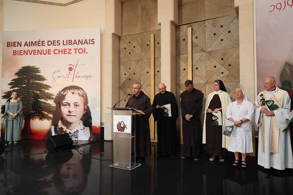 ذخائر القدّيسة تريزيا الطفل يسوع في زيارة تاريخية إلى لبنان في مئوية إعلان قداستها