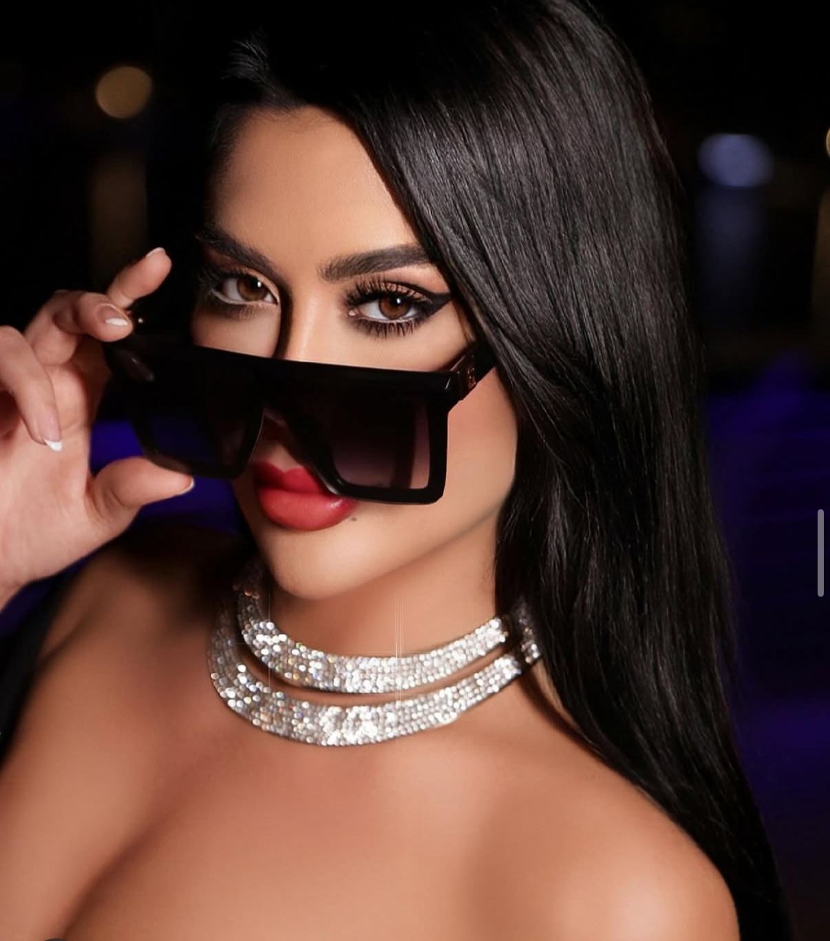 ميرنا أزعر تستعد لإطلاق خط تجميلي وتخوض تجارب تمثيلية وتحكيمية جديدة في بيروت