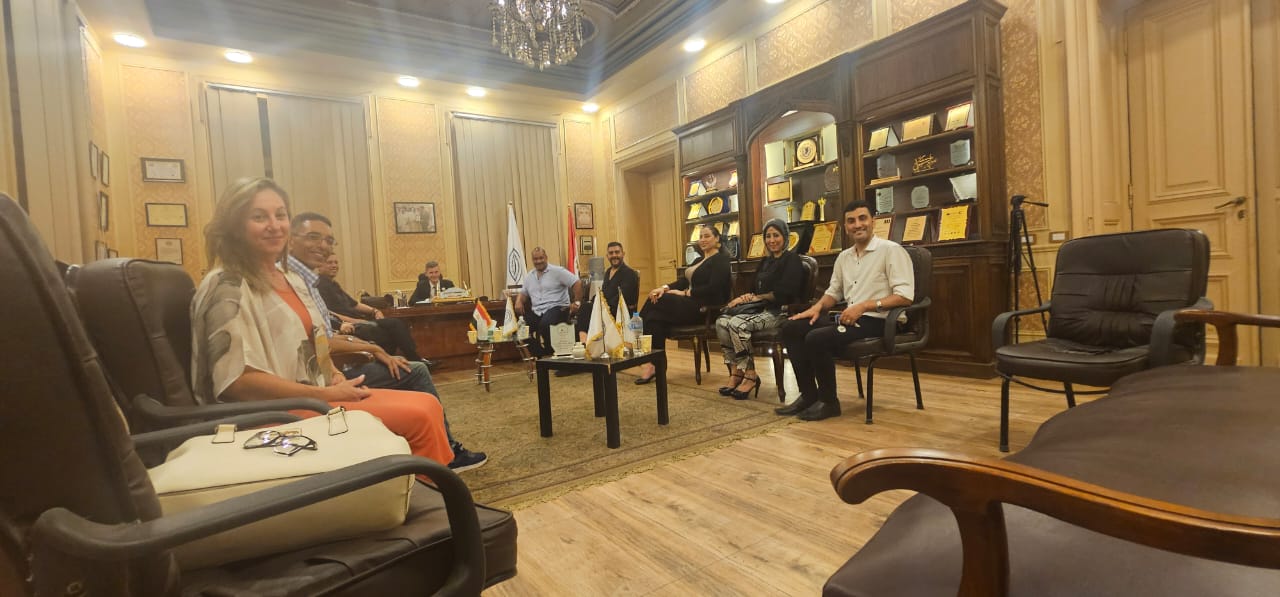 "قادة مجلس سفراء السلام يناقشون  مستقبل المجلس برئاسة د. محمود شعبان: خارطة عمل وتوصيات مرتقبة"