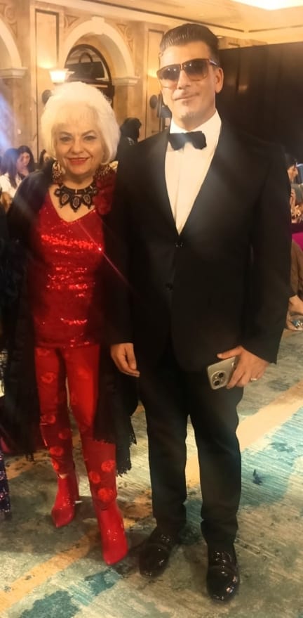 جامعة AUST تحتفل بتخرّج طلابها في عرض أزياء عالمي بإشراف الشريف جمال حمود....