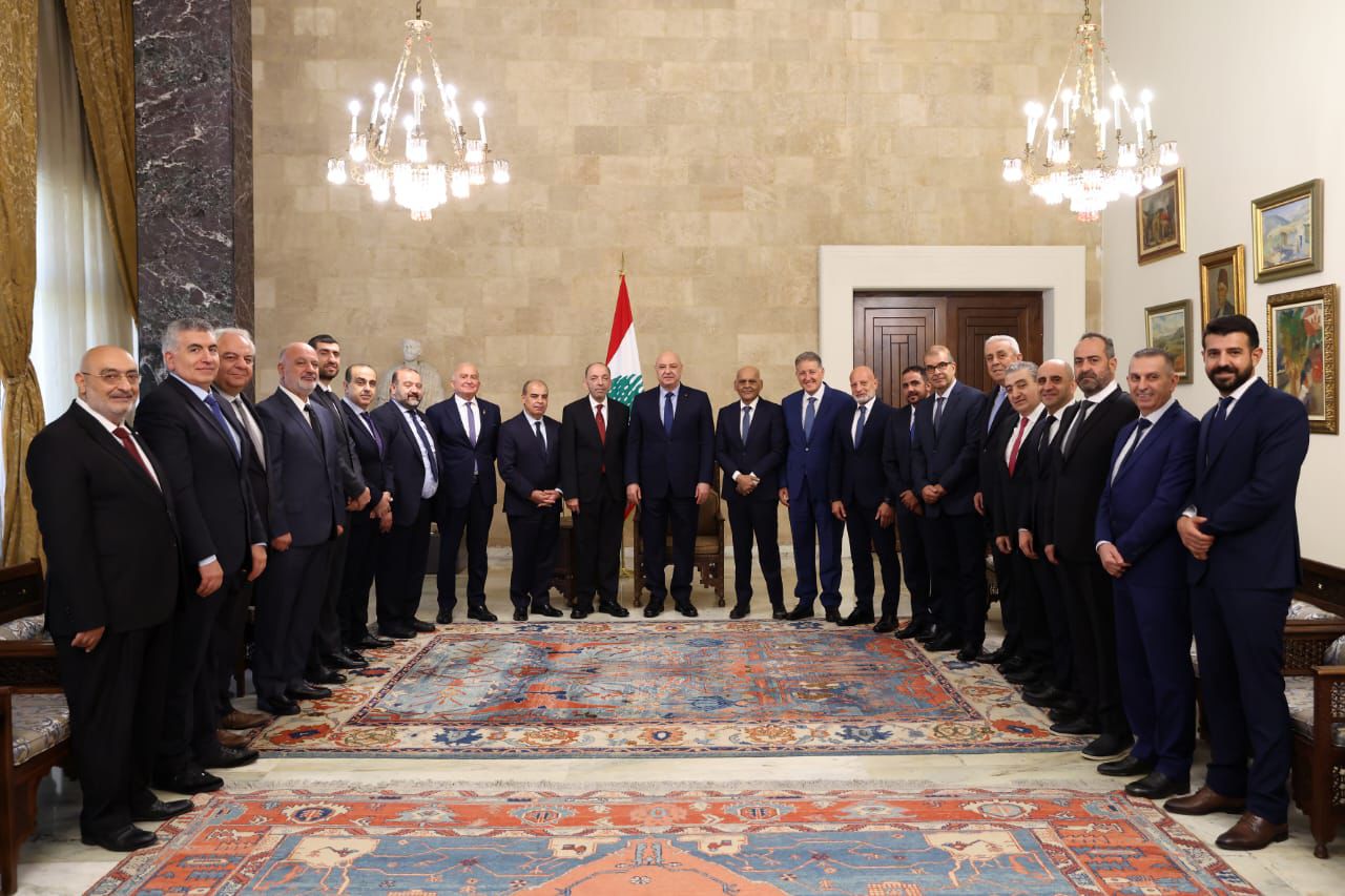 وفد تجار جونية وكسروان يعرض تحديات القطاع على رئيس الجمهورية: دعم الاقتصاد المحلي ضرورة وطنية