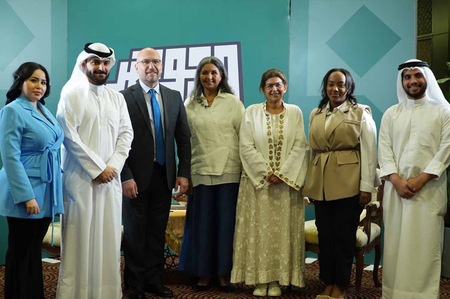 دلال الرويشد نشأت في بيت كبير تعلمت منه العطاء وقيم محبة الوطن فخورة بإنجازات العنصر النسائي في الشرطة الكويتية