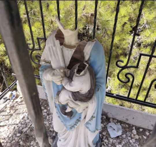 اعتداء  على تمثال السيدة العذراء في قتالي - جزين... والمخاتير كانوا قد دقّوا ناقوس الخطر!