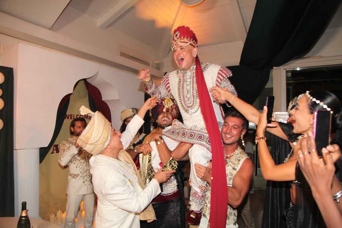 داني سعد يأتي ب بوليوود الى لبنان...