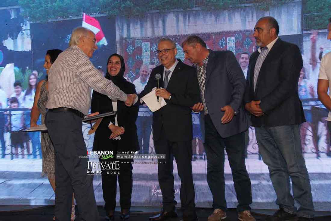 "وجدي مراد… 27 عامًا من العطاء والتفاني في خدمة عاليه.